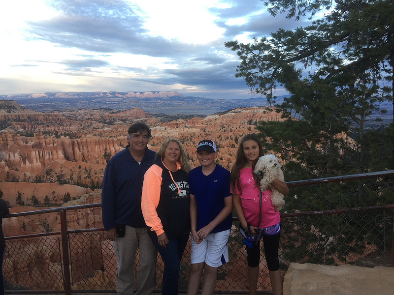 Bryce-Fam at Sunset Point
