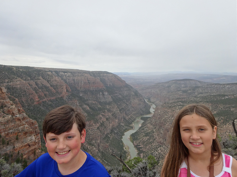 Dino-M3 and L at Green River Overlook