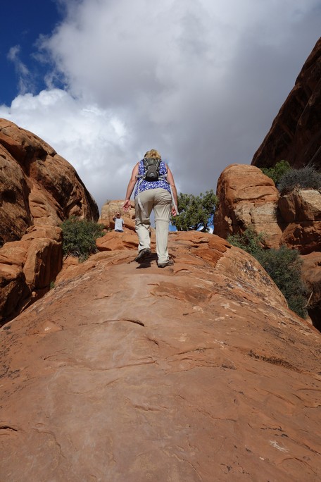 Arches-Devils Garden Up the Fin (2)