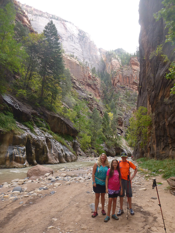 Zion-Narrows Hike (15)