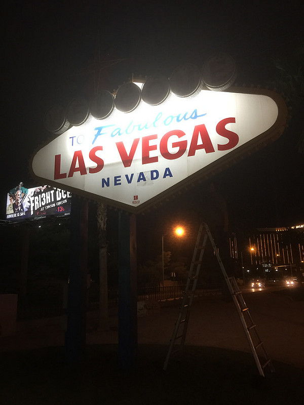 Vegas-Sign Repair