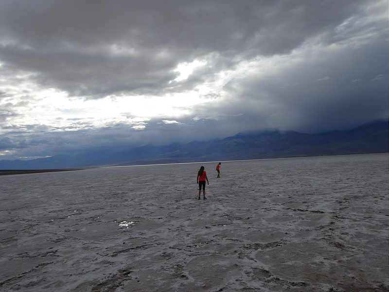 Death Valley (2) Death Valley (2)