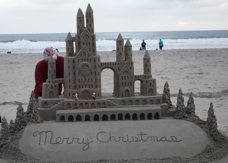 SD-Christmas Sand Castle (crop)
