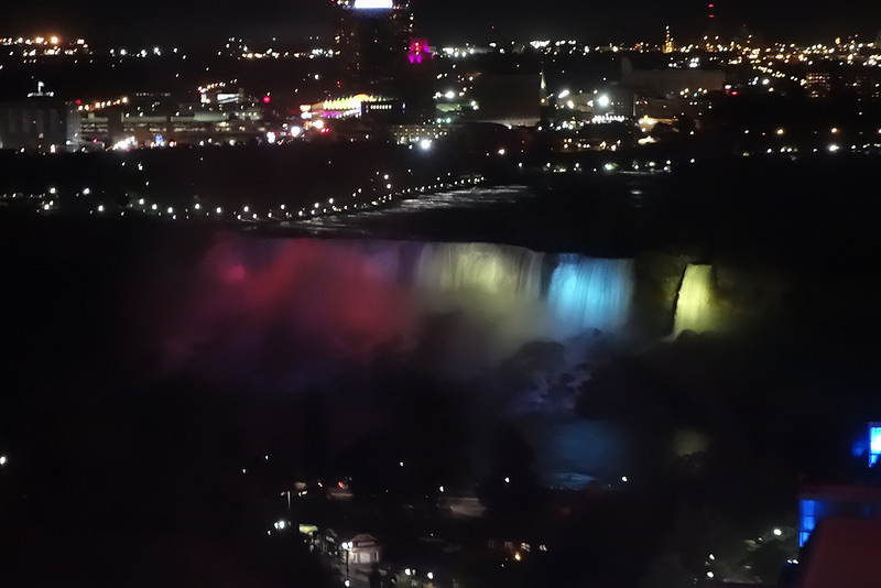 Niagara-Night View